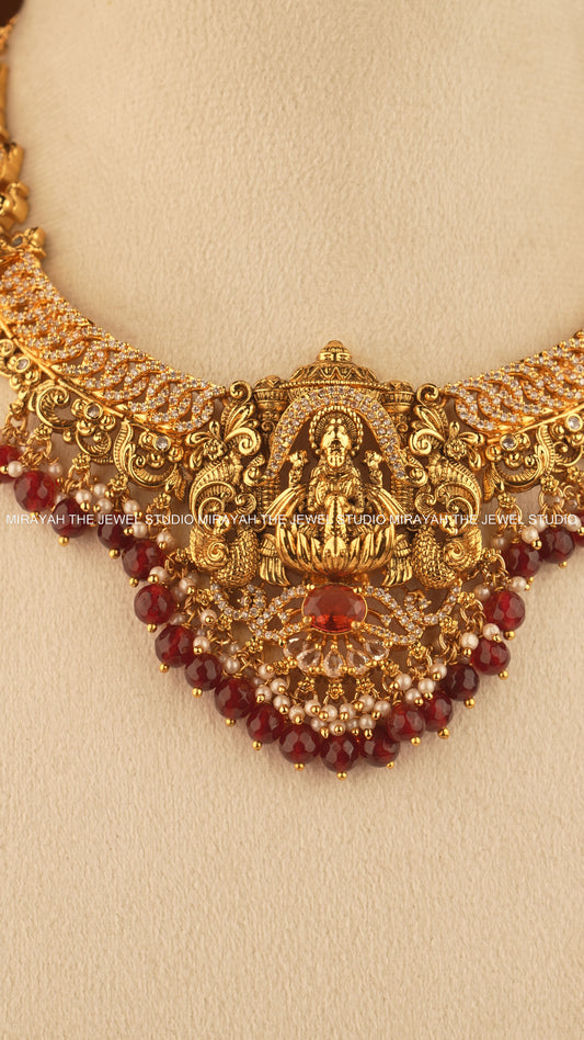LAKSHMI CROWN NECKLACE - RED/MAROON
