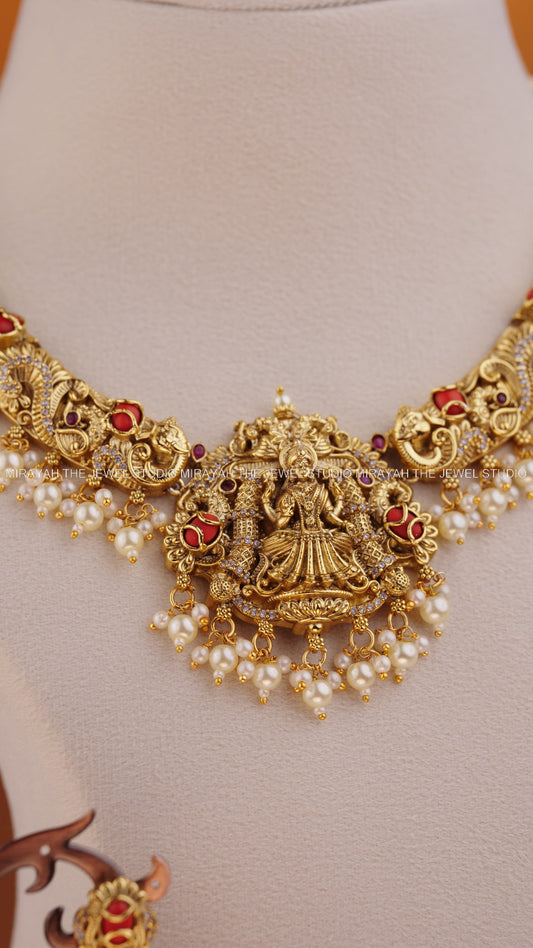 TEMPLE CORAL GLOW NECKLACE