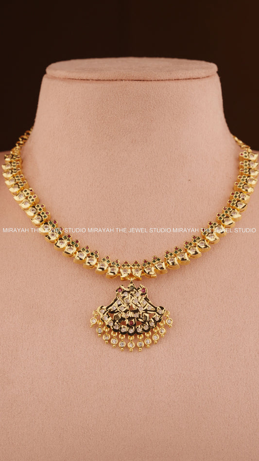SWARNAPRIYA IMPON NECKLACE - GREEN AND RUBY