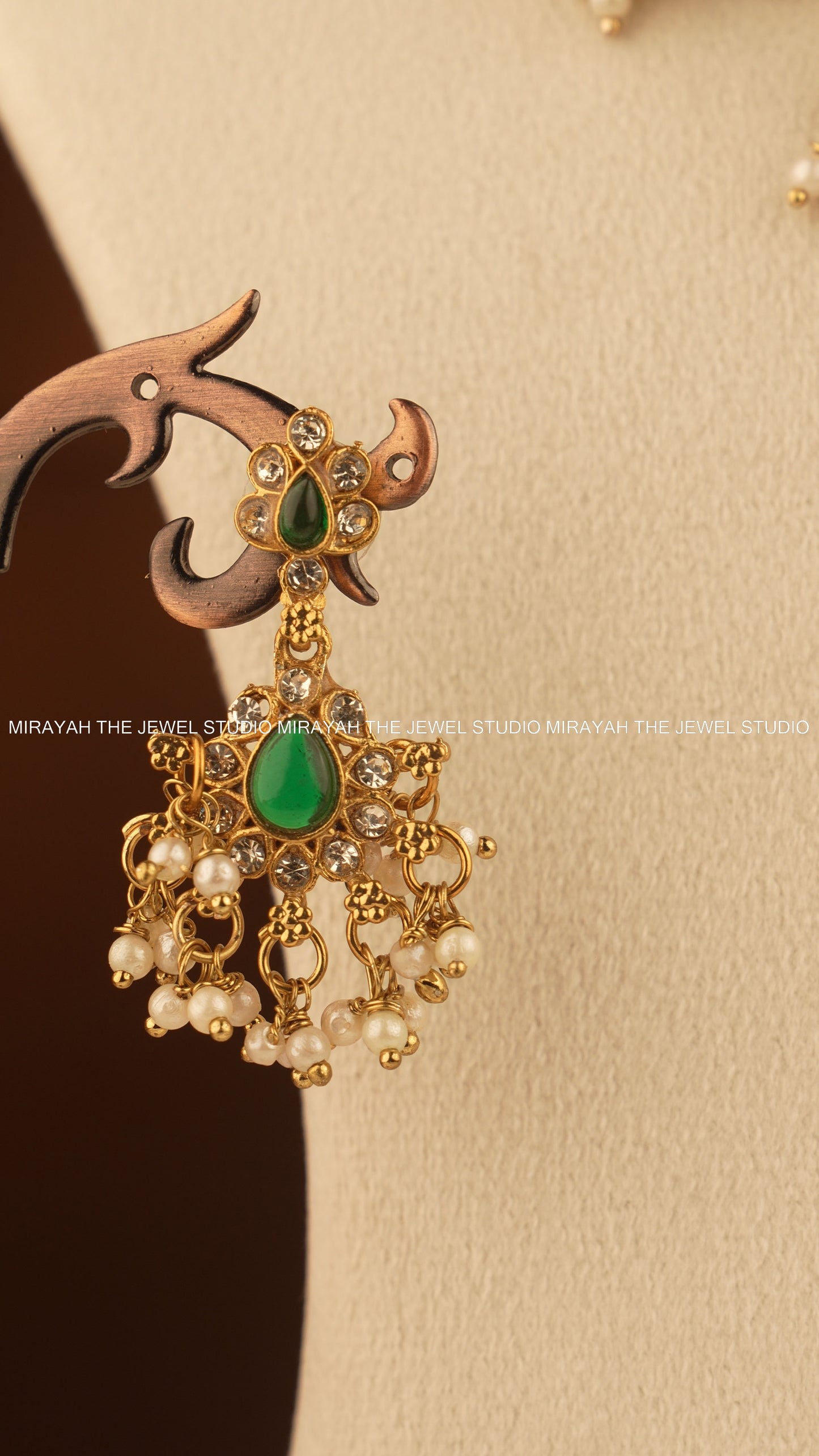 SIMPLE DROPLET NECKLACE - GREEN