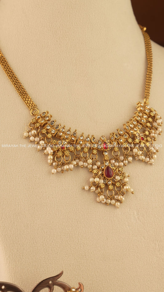 SIMPLE DROPLET NECKLACE - RED