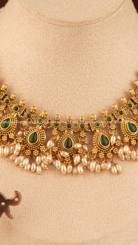 DROPLET GUTTAPUSALU NECKLACE - GREEN