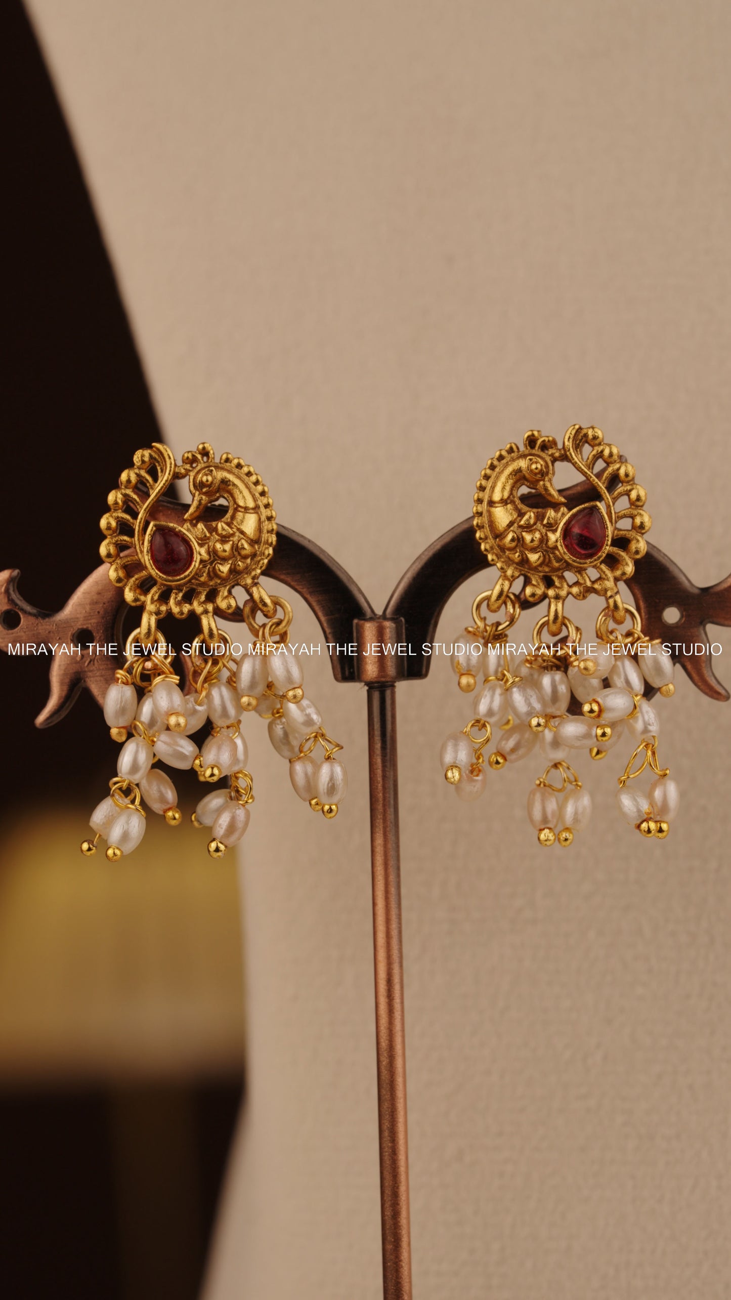 RAJAMALLIKA PEARL NECKLACE