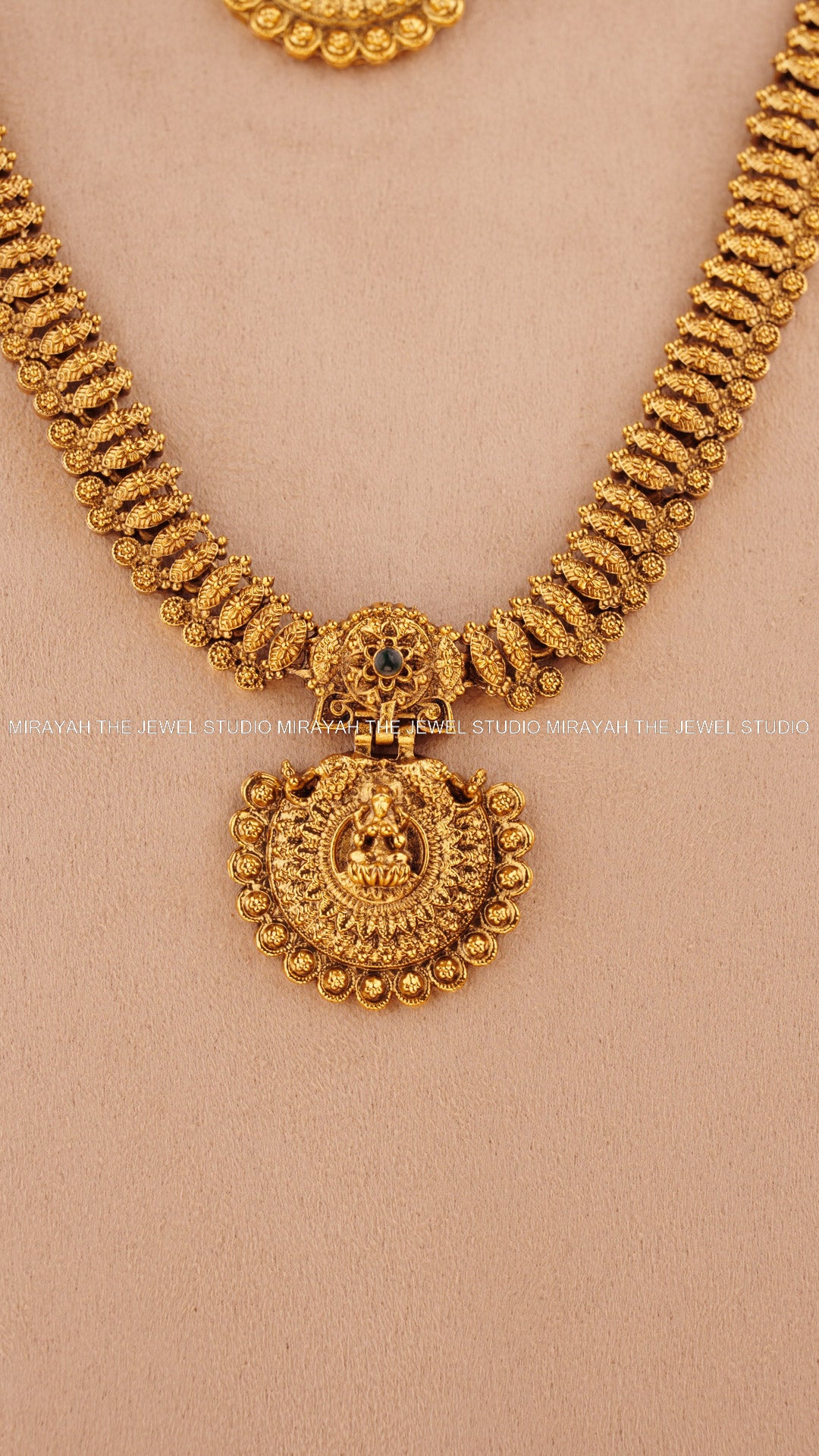 SWARNA CHANDRA SEMI BRIDAL COMBO