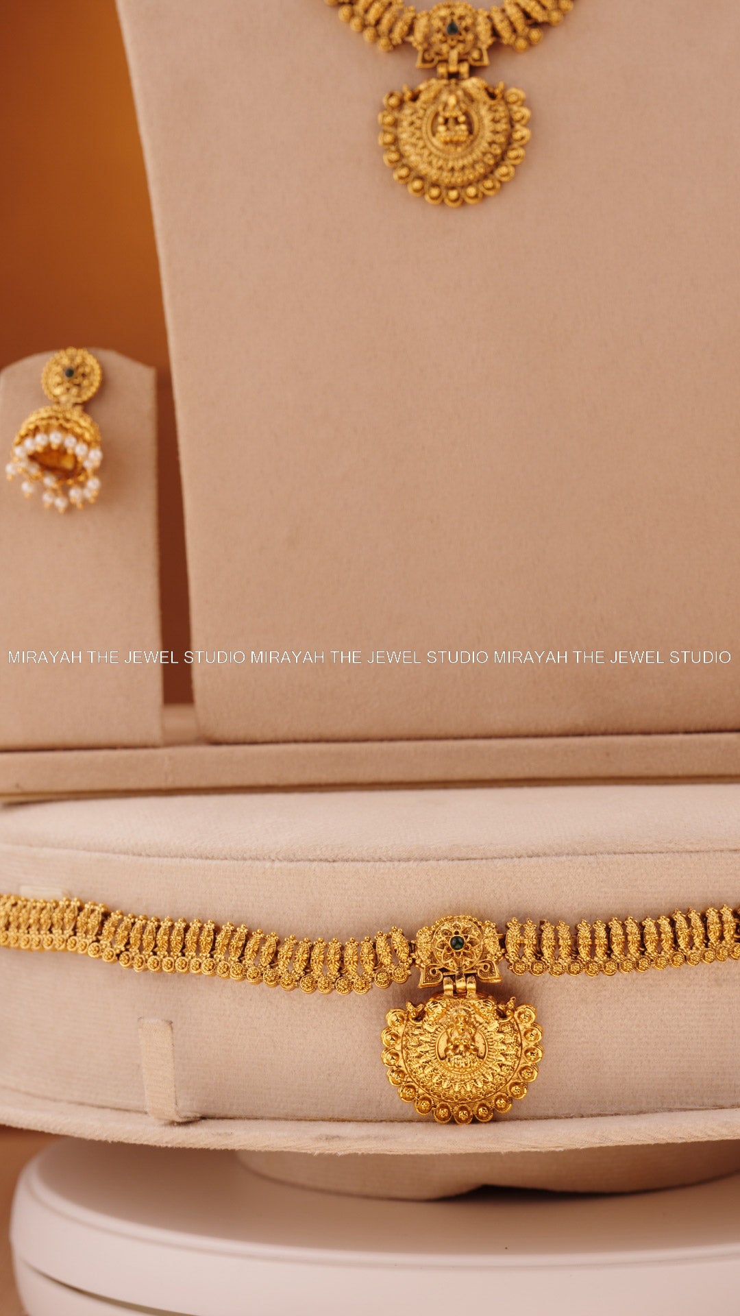 SWARNA CHANDRA SEMI BRIDAL COMBO
