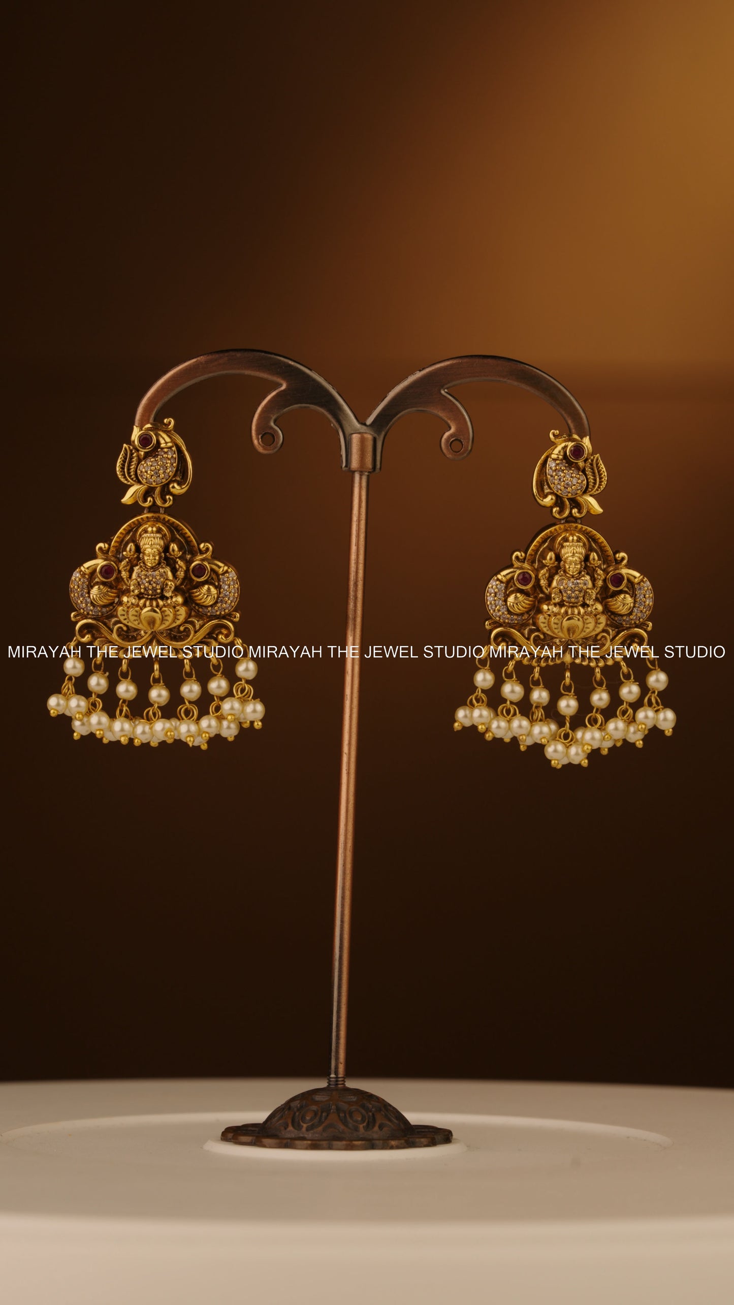 PEACOCK TARANGINI NECKLACE - WHITE