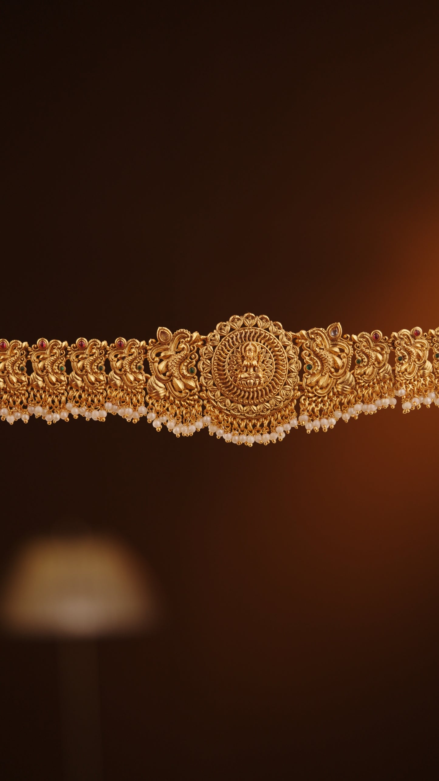 MAHALAKSHMI PEARL HIPCHAIN
