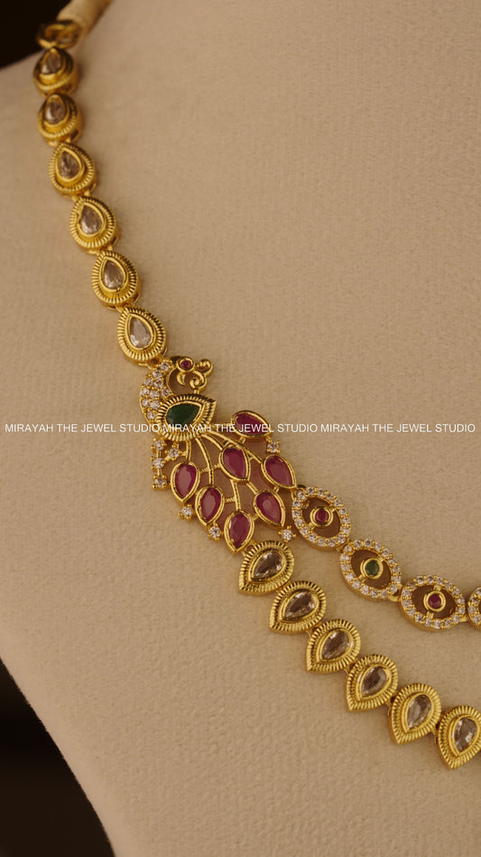 HIRANYA VARNIKA NECKLACE