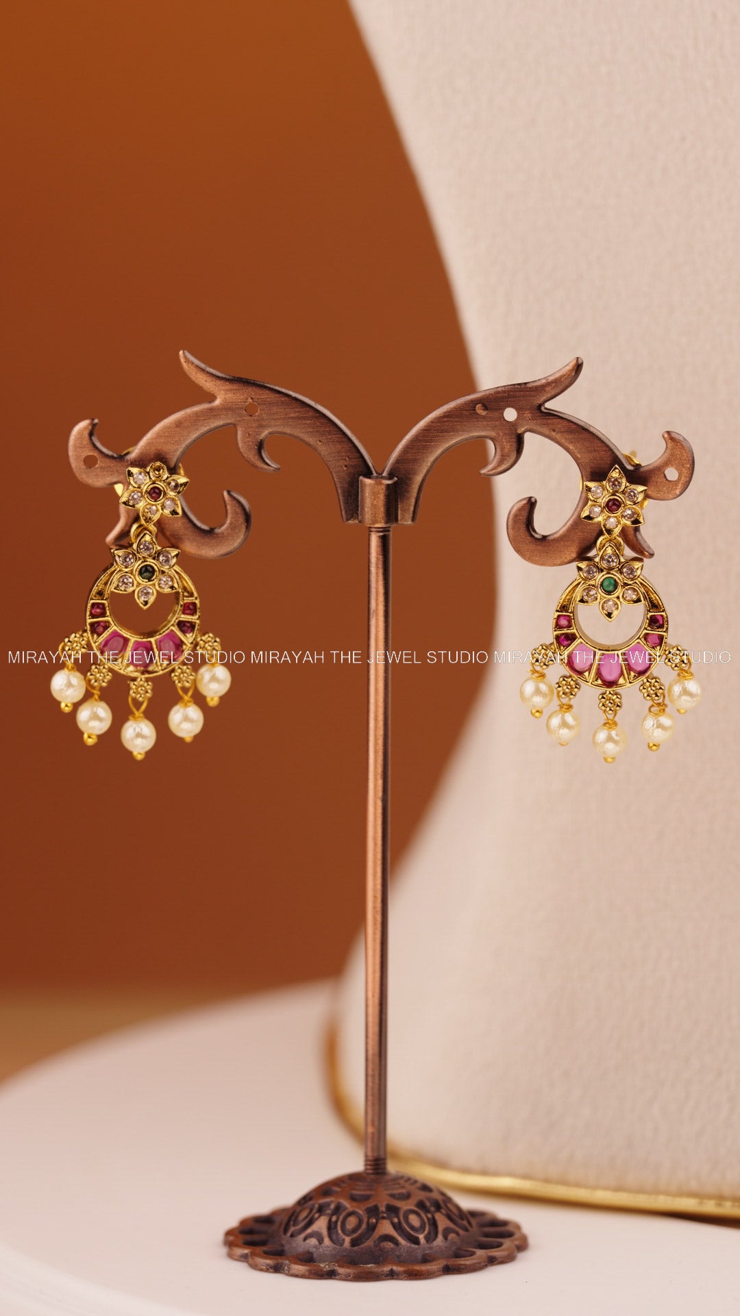 MRINAL CHANDRIKA NECKLACE - PINK