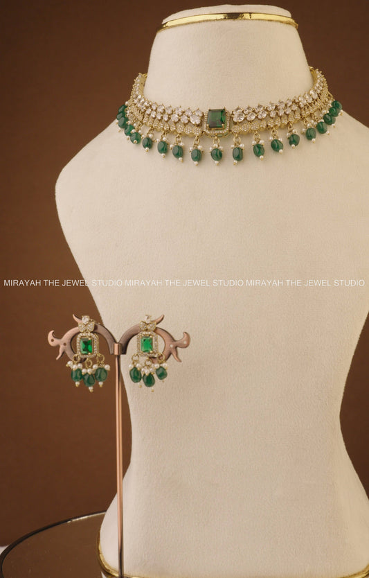 NAIRA KUNDAN ELEGANCE NECKLACE