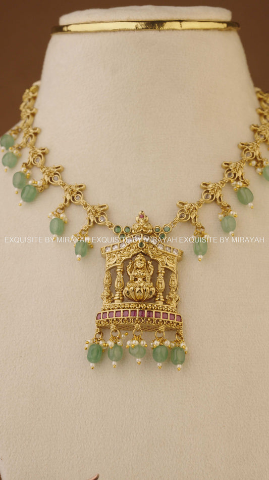 GOLD ALANKRITA PENDANT NECKLACE - WHITE AND PINK