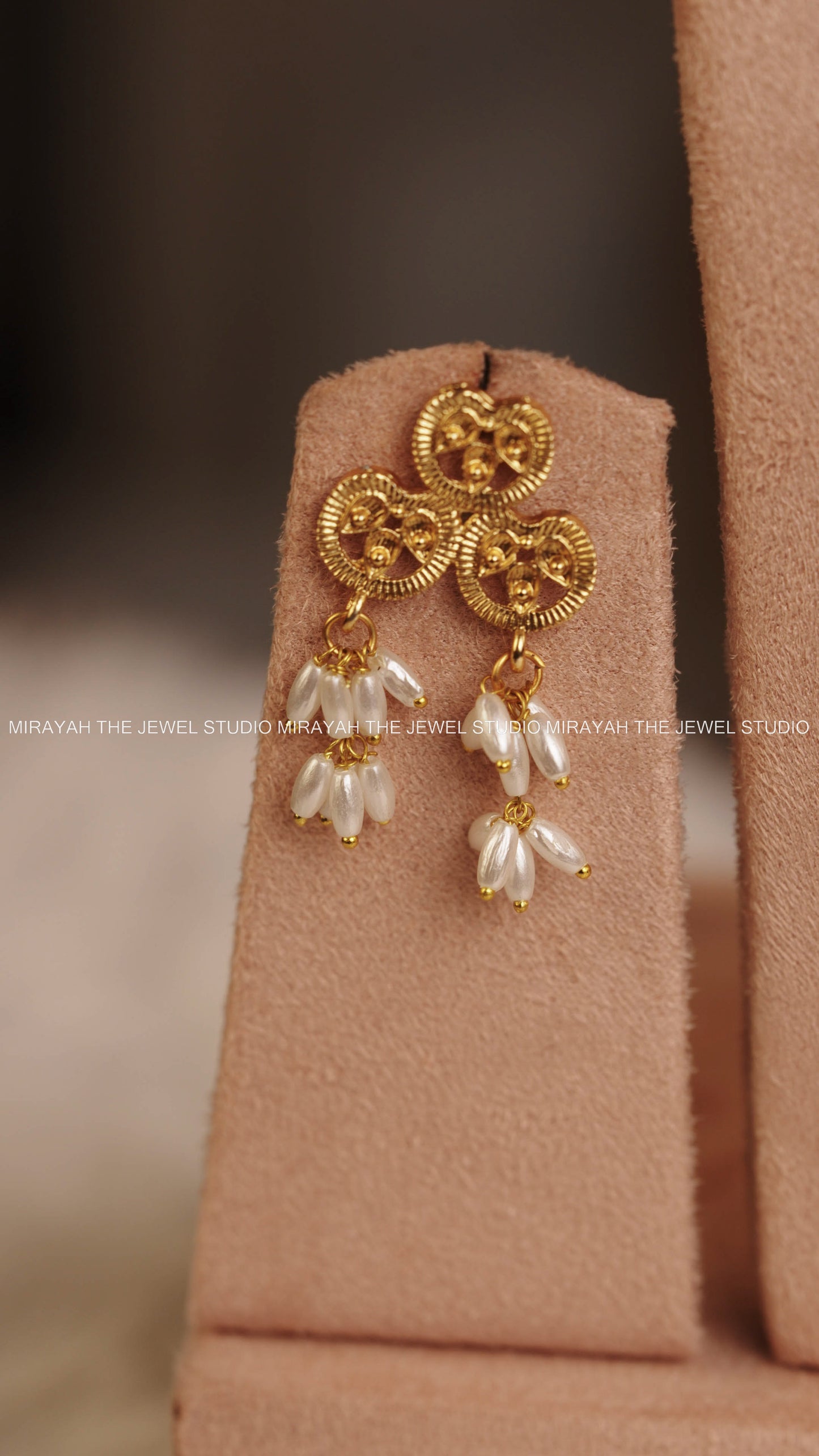 HANGING GUTTAPUSALU NECKLACE