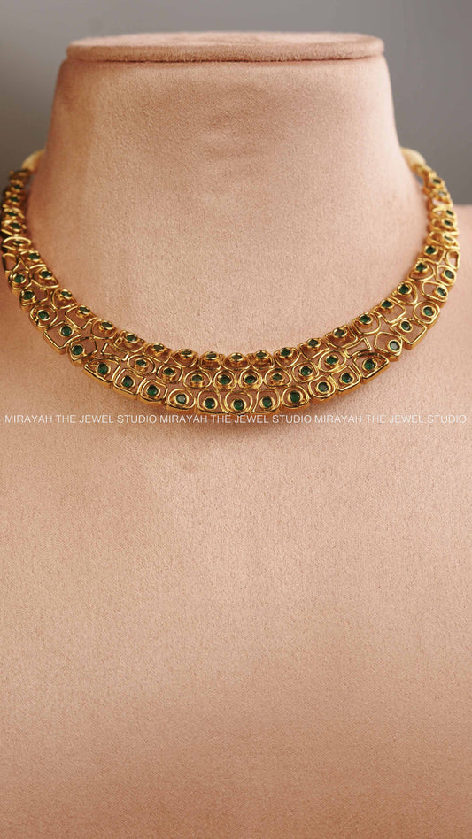 PREMIUM AD PEBBLE NECKLACE - GREEN