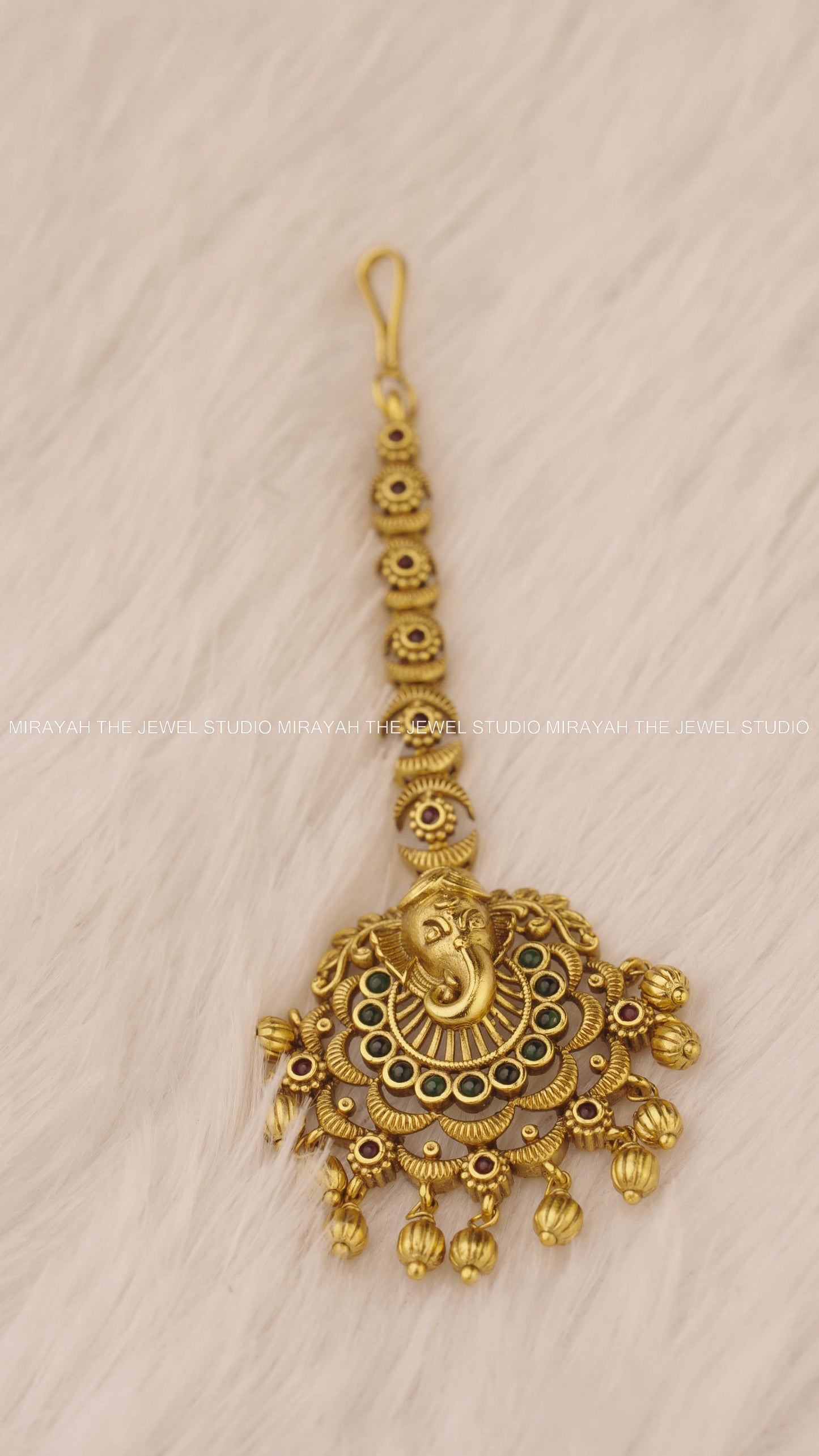 VIGNA VINAYAKA ANTIQUE TIKKA