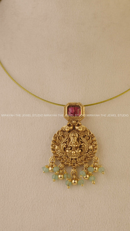 PADMA VEDA INVISIBLE NECKLACE - RED AND GREEN