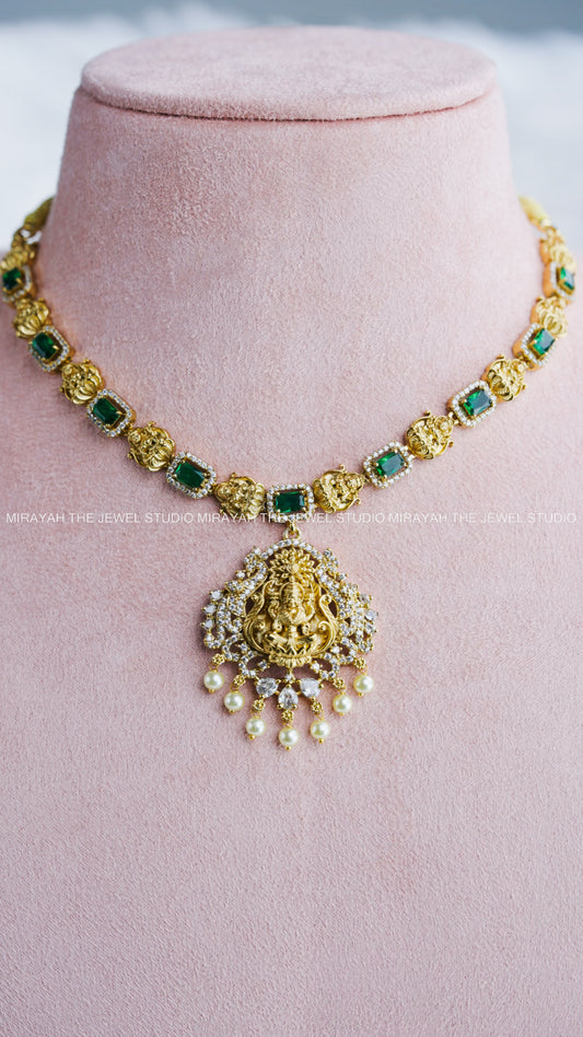 PREMIUM AD TULASI PEANDANT NECKLACE - GREEN