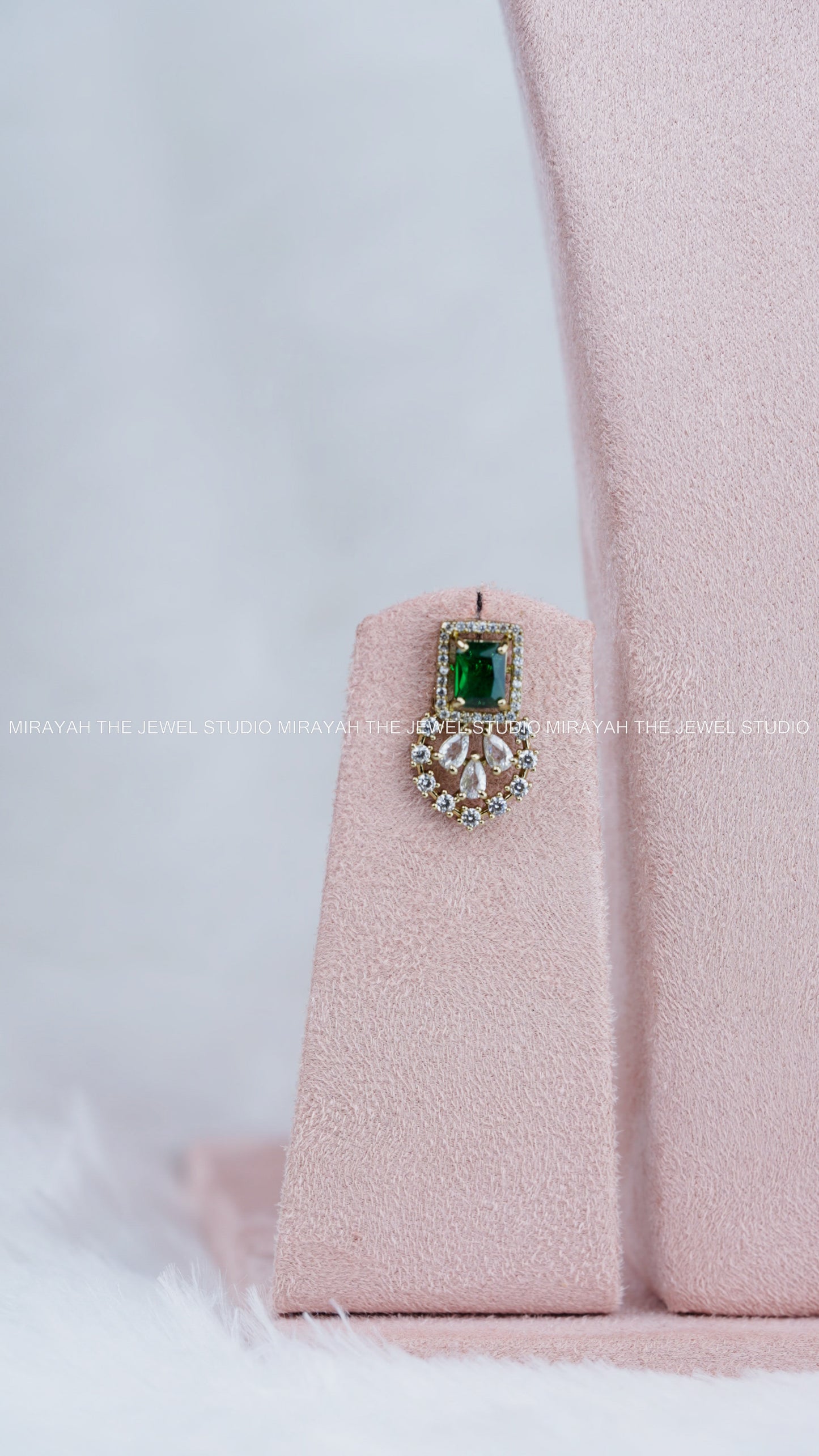 PREMIUM VICTORIAN WINGS - GREEN