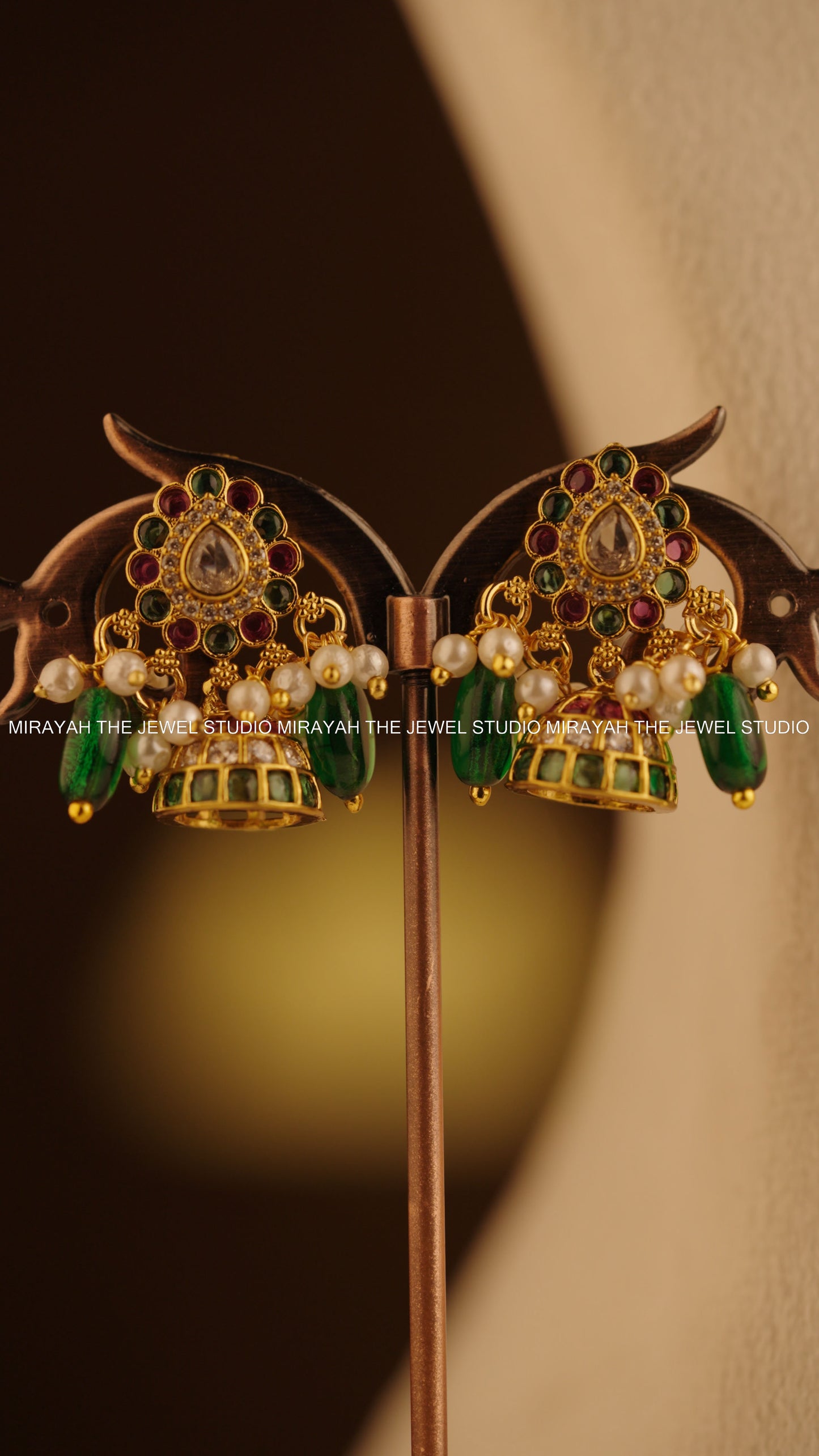 BLOOM REGALIA NECKLACE - GREEN