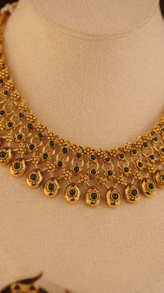 PUSHPAVALLI HERITAGE NECKLACE
