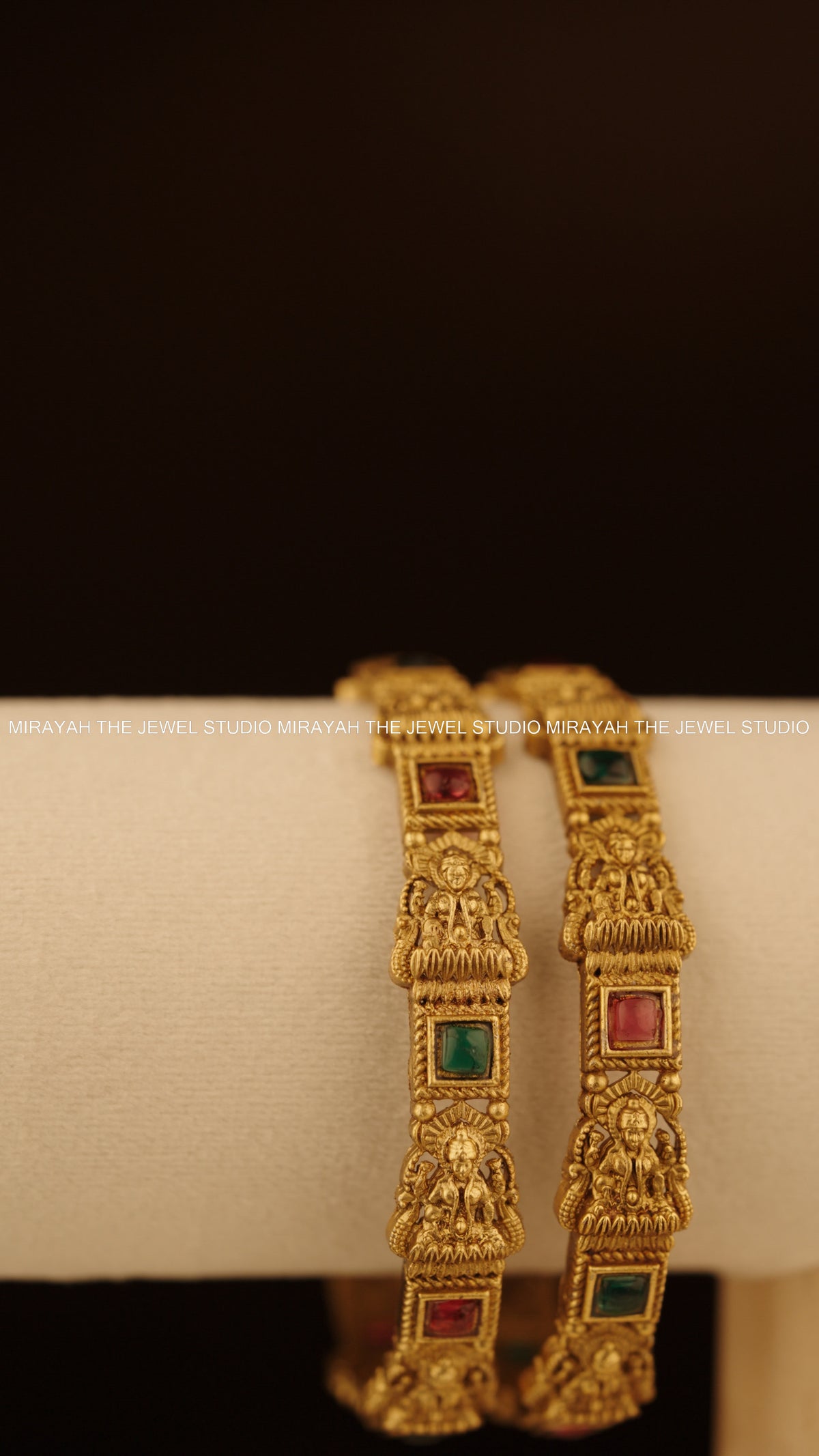 KANAKA DEVI BANGLE