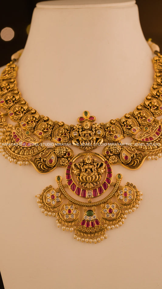 RAJAMUDRA NAKSHI NECKLACE