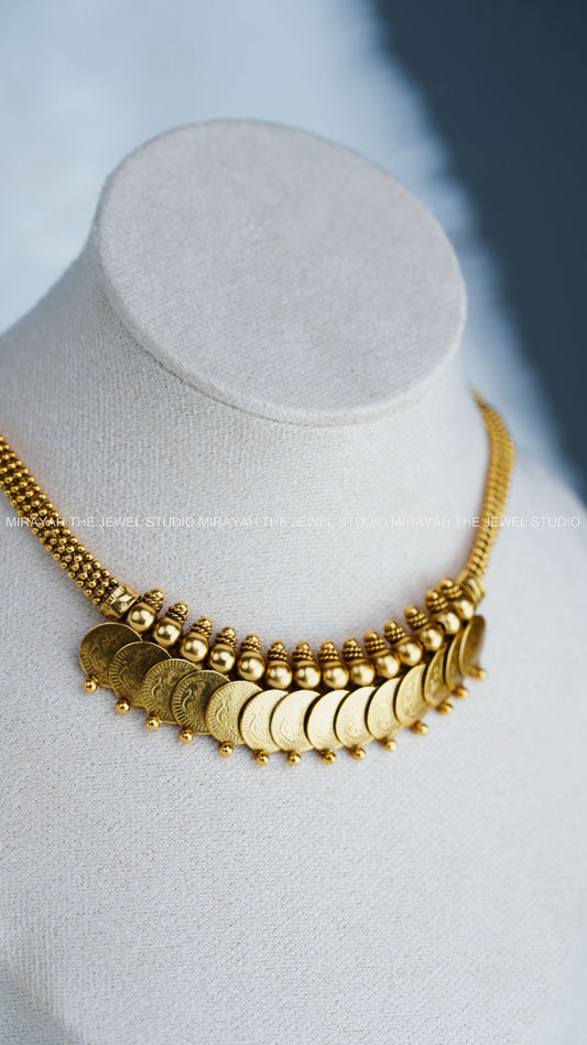 GOLD COIN CHOKER
