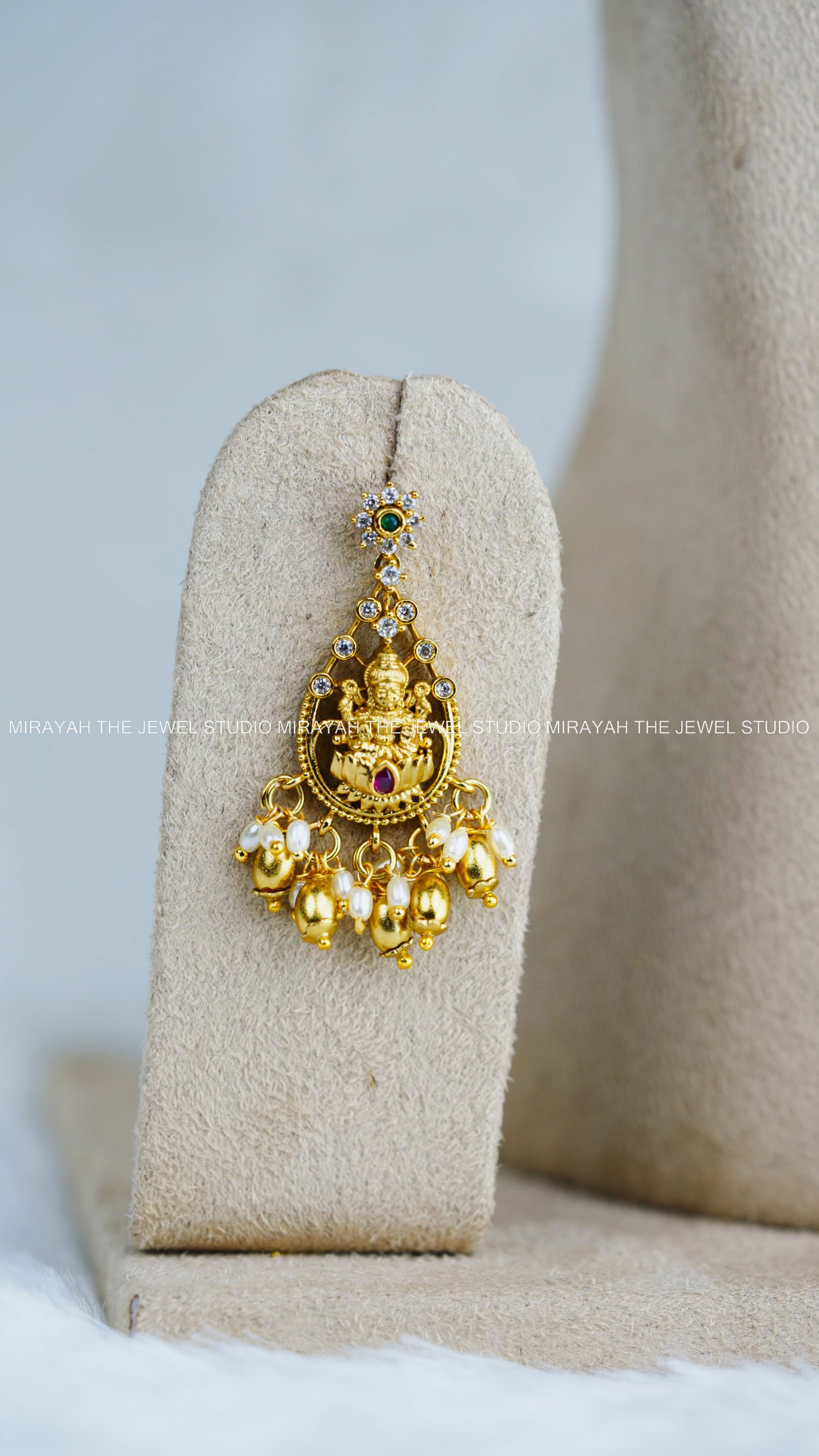 LAKSHMI AD RICE PEARL CHOKER