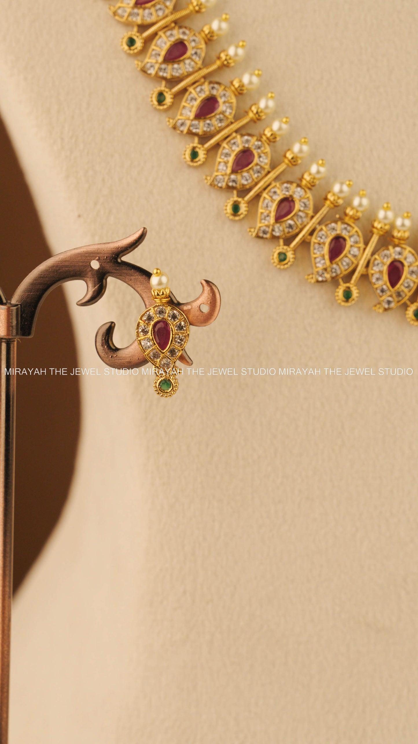 VARNIKA PEARL LEAF HARAM