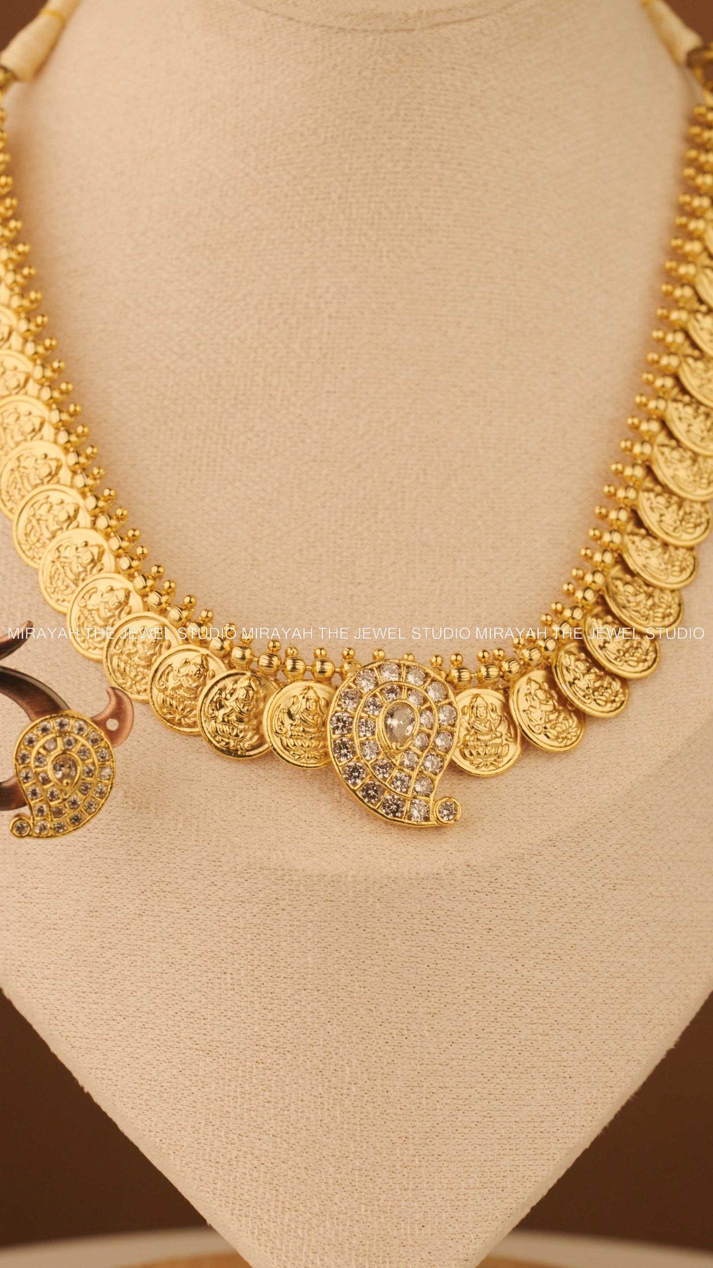SWARNA KAASU MALA