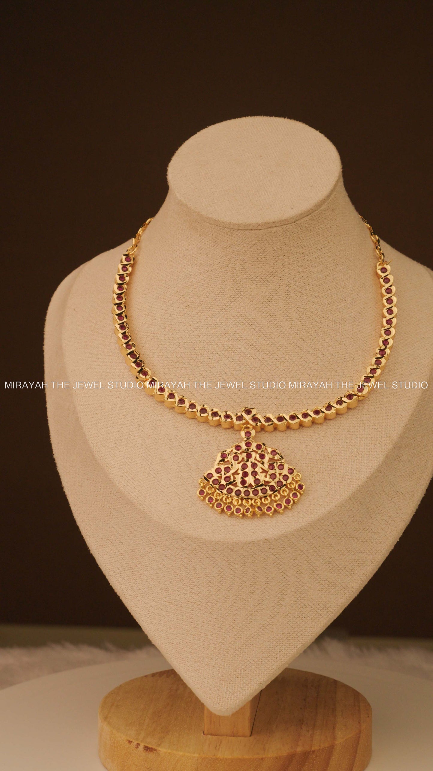 KEMP SUNDARA NECKLACE - GOLD PLATED