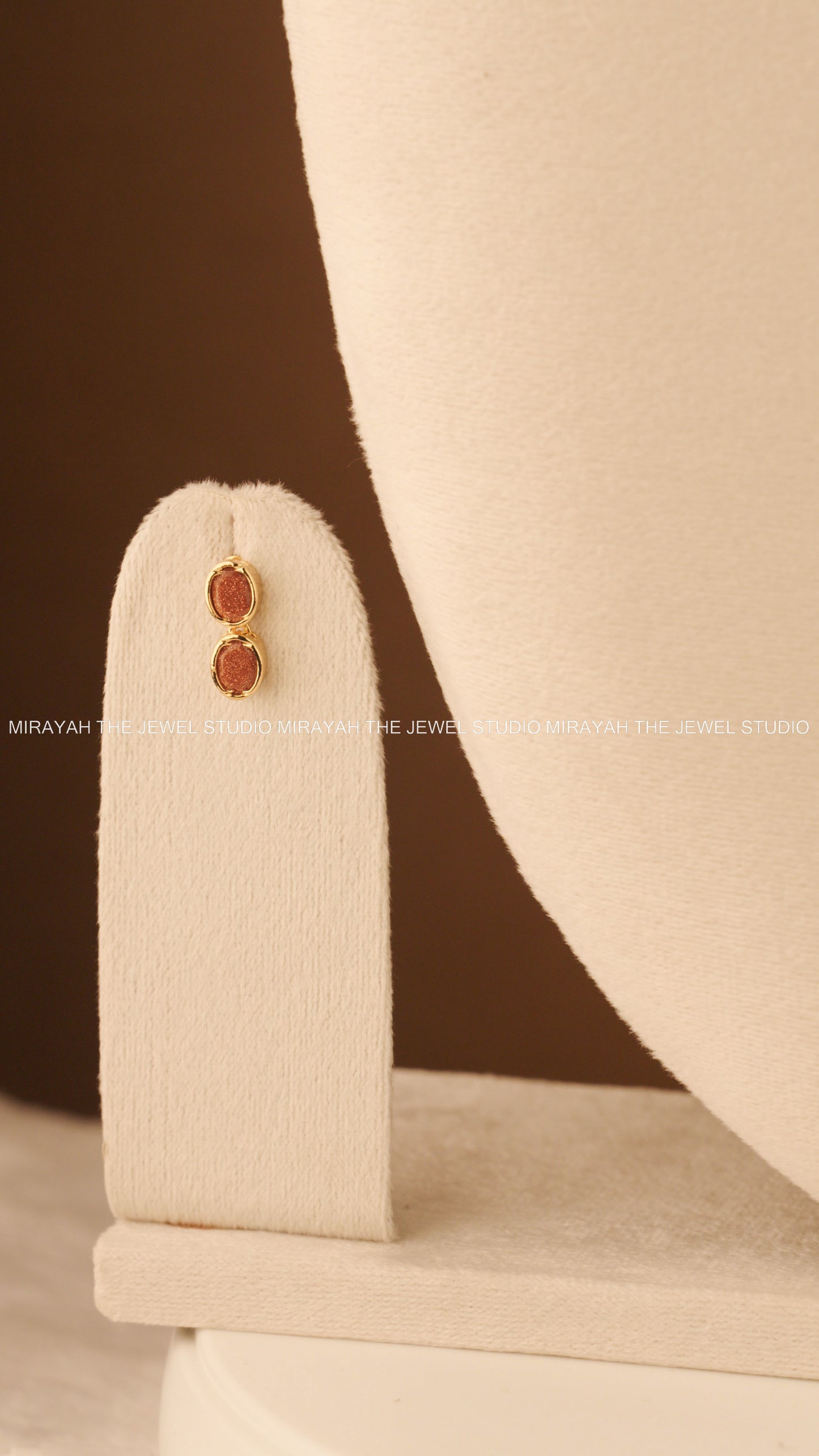 RED TARANG NECKLACE - MICRO PLATED