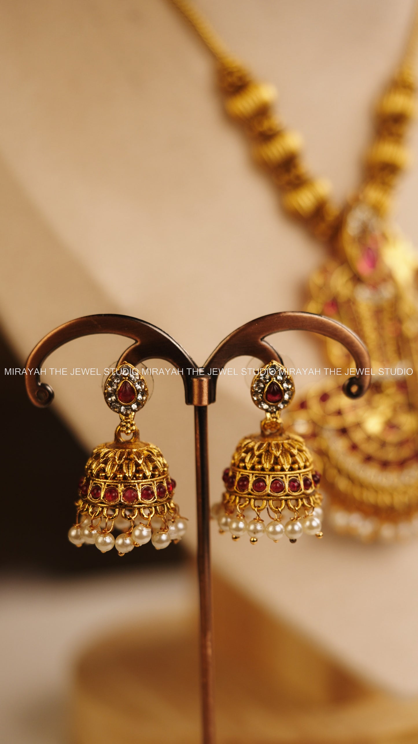 KAMAKSHI PENDANT NECKLACE - RED