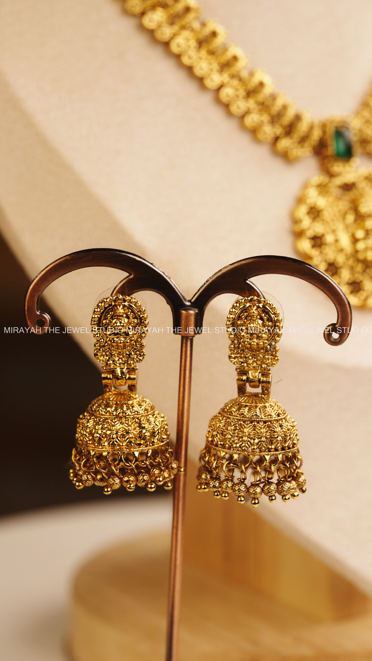 SRI DEVI PENDANT NECKLACE - RUBY