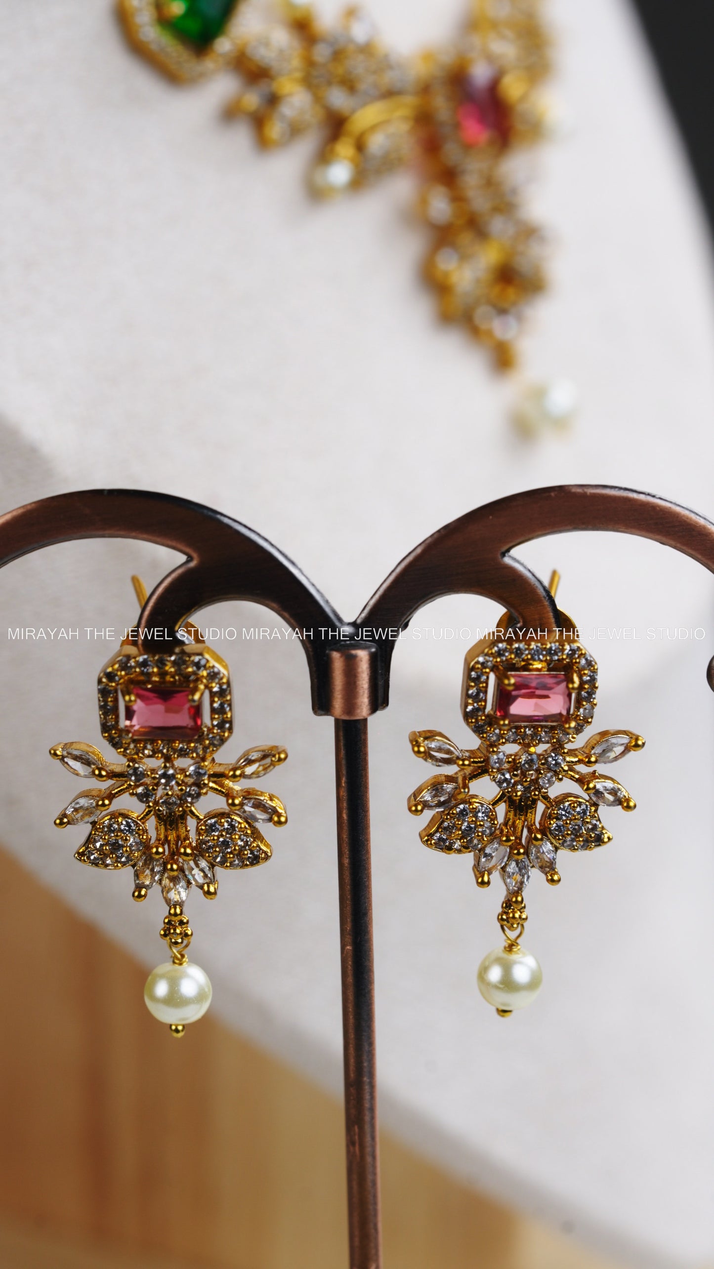 TWINKLING AD MULTI NECKLACE