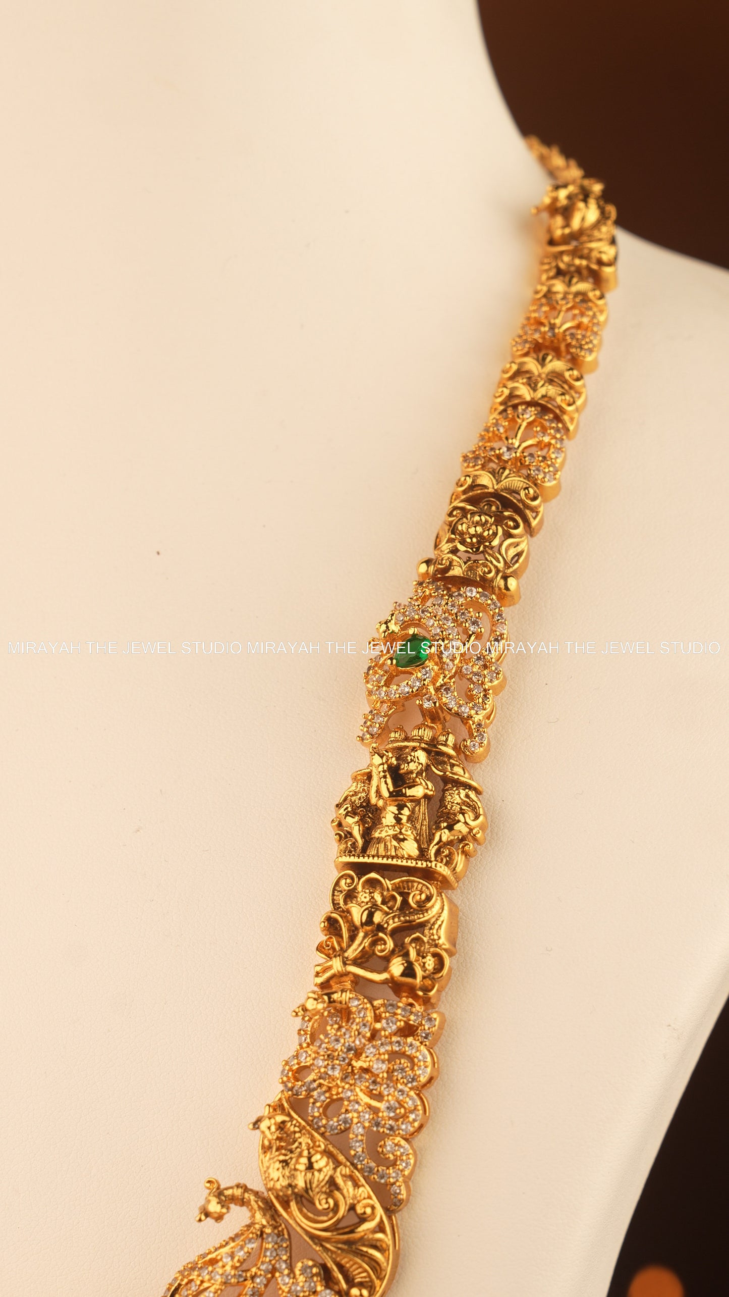 SWARNA LAKSHMI ROYALE HARAM