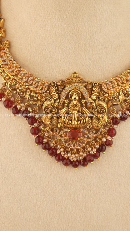 LAKSHMI CROWN NECKLACE - RED/MAROON