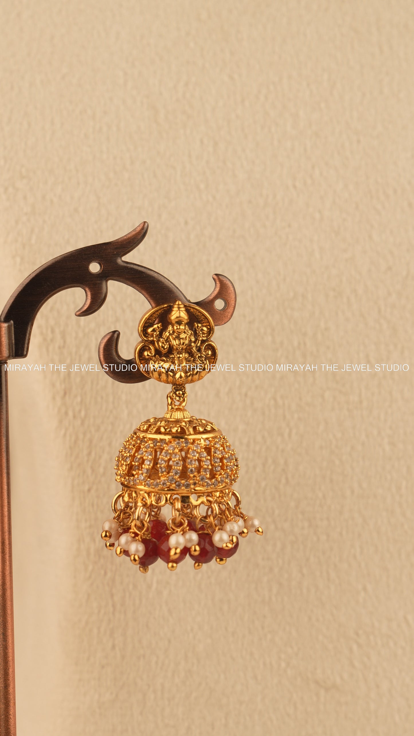 LAKSHMI CROWN NECKLACE - RED/MAROON