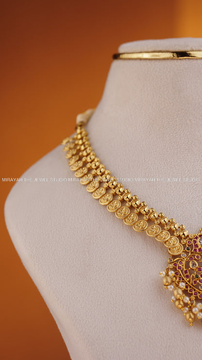 GOLDEN MAJESTY COIN NECKLACE