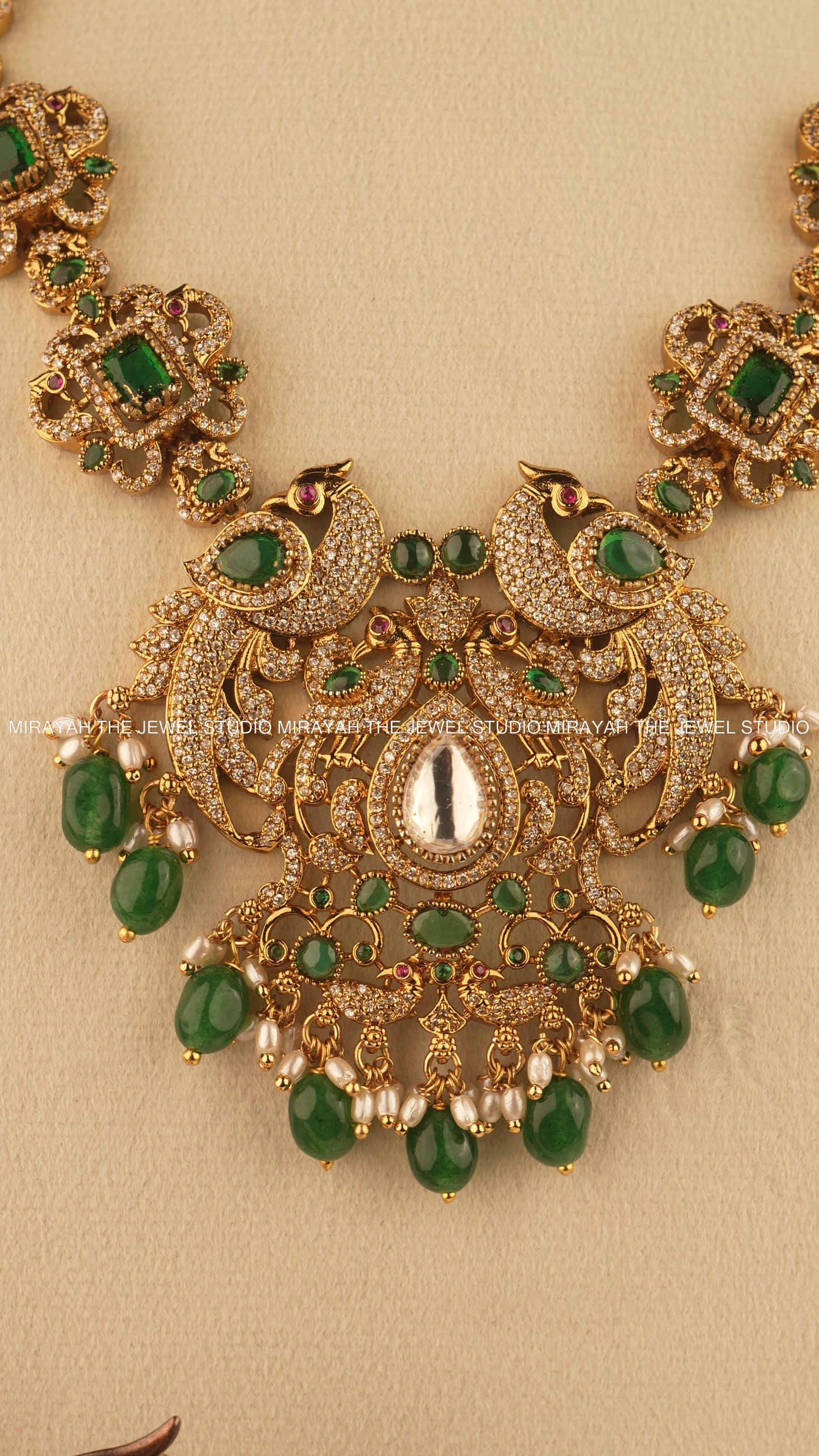 KUNDAN MAYURA MID HARAM