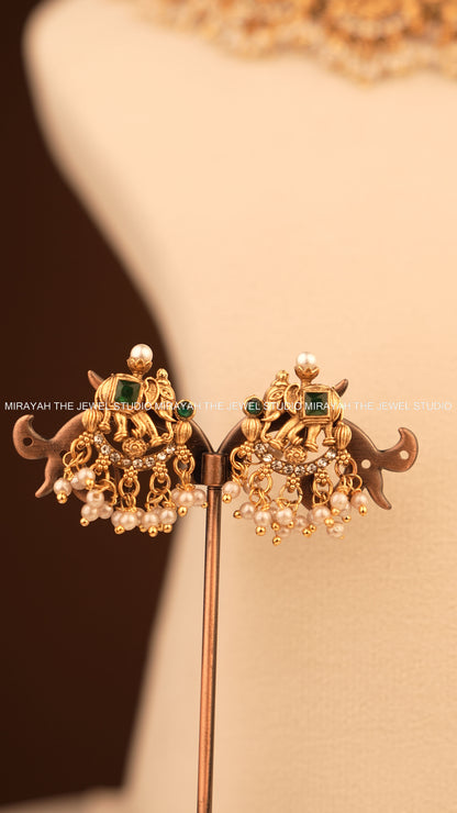 RUBIKA ELEPHANT NECKLACE - GREEN