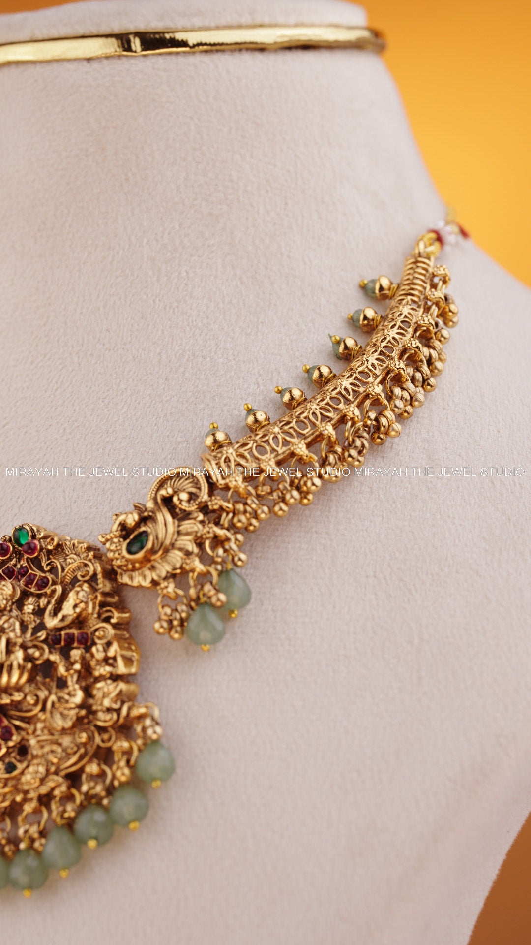 MINT GREEN KANTI NECKLACE