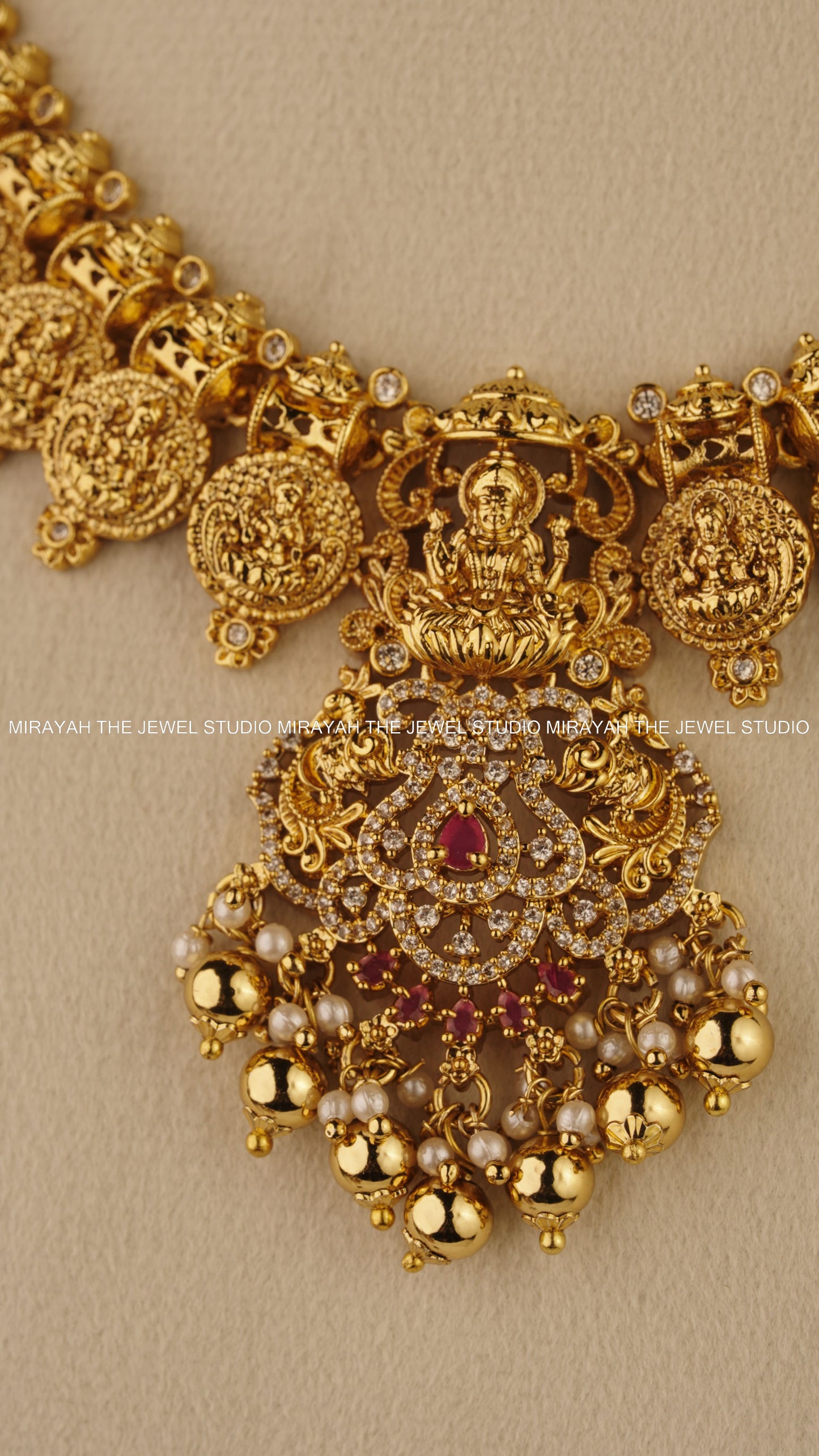 RUBY CREST KAASU NECKLACE