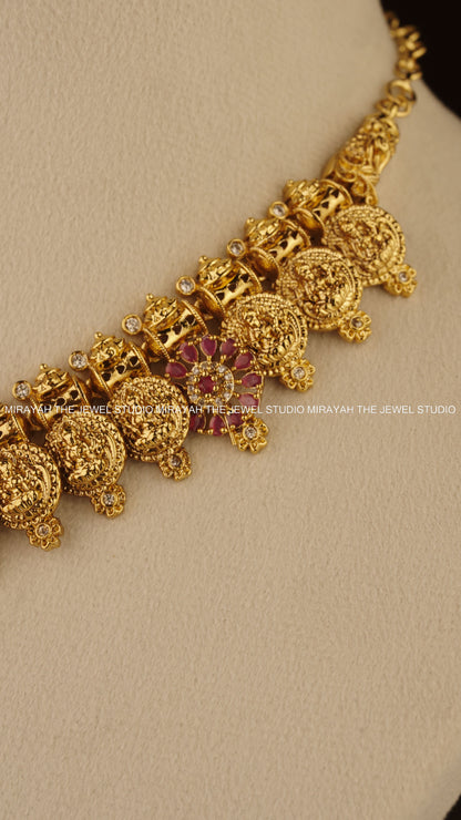 RUBY CREST KAASU NECKLACE