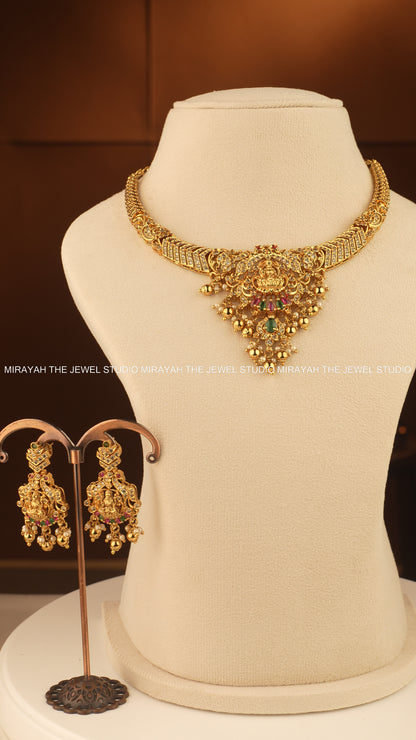 HIRANYA KAMALA AD NECKLACE