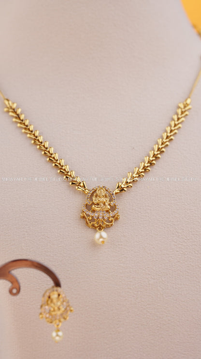 SWARNA MUKTIKA NECKLACE