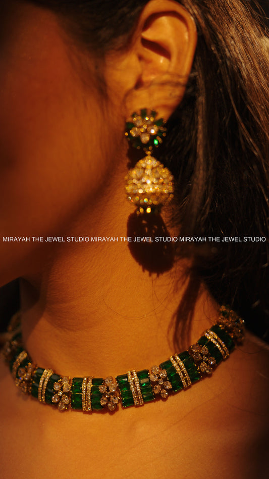 EMERALD NOOR CHOKER