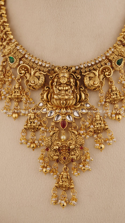 SRI RAJAVAIBHAVI NECKLACE