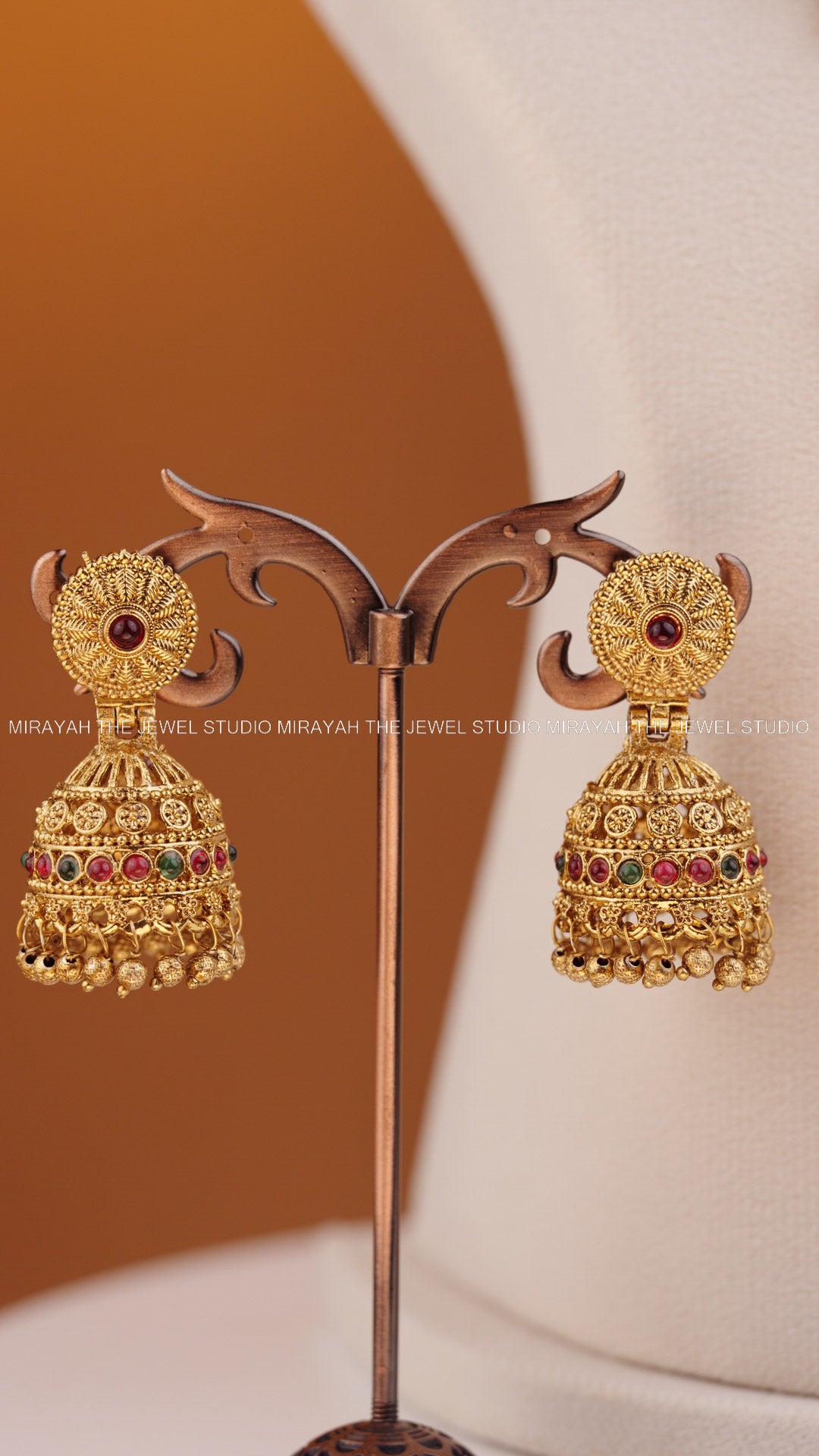 ANANDA MAYURAM NECKLACE - RED AND GREEN