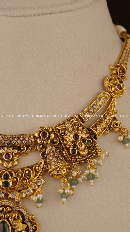 MIRAYAH MARAKATA ROYALE NECKLACE