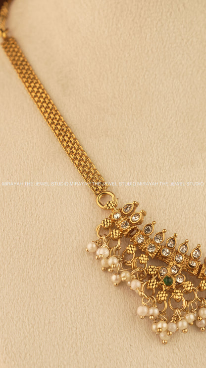 SIMPLE DROPLET NECKLACE - GREEN